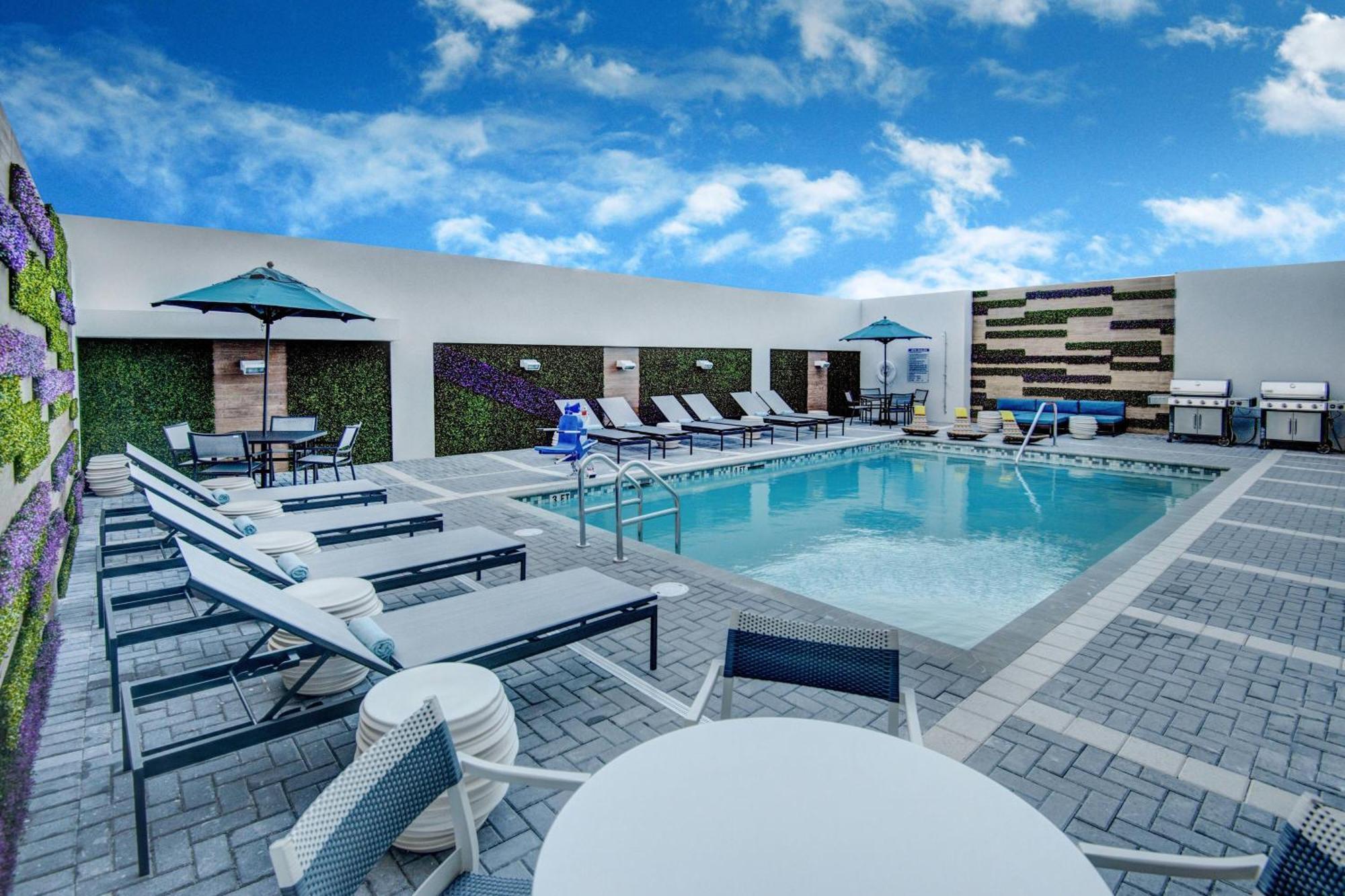 Towneplace Suites By Marriott Miami Airport Exteriér fotografie